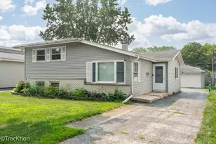 579 Coolidge Ave, Glen Ellyn, IL 60137 - Photo 1