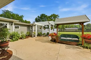 32 E Rickard Dr, Oswego, IL 60543 - Photo 29