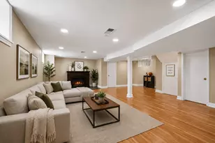 2924 W Jerome St, Chicago, IL 60645 - Photo 37