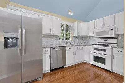 2005 Sutton Court, Joliet, IL 60435 - Photo 11