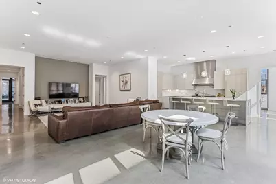 900 W Washington Boulevard #2E, Chicago, IL 60607 - Photo 3
