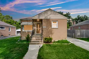 18513 Martin Ave, Homewood, IL 60430 - Photo 1