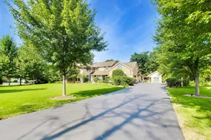 2113 Middlefork Rd, Northfield, IL 60093 - Photo 3
