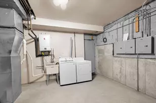 1214 W Ohio St, Chicago, IL 60642 - Photo 15