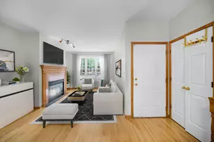 1214 W Ohio St, Chicago, IL 60642 - Photo 3