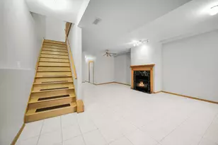 1214 W Ohio St, Chicago, IL 60642 - Photo 11