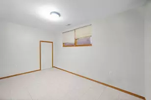1214 W Ohio St, Chicago, IL 60642 - Photo 13