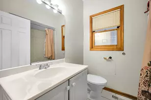 1214 W Ohio St, Chicago, IL 60642 - Photo 9