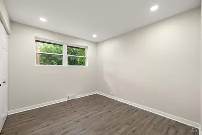 9513 Lowell Avenue, Skokie, IL 60076 - Photo 31