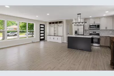 9513 Lowell Avenue, Skokie, IL 60076 - Photo 13