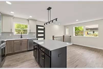 9513 Lowell Avenue, Skokie, IL 60076 - Photo 21