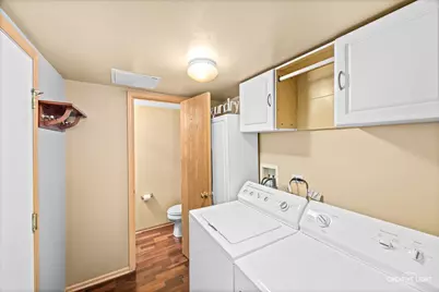 909 Four Seasons Boulevard, Aurora, IL 60504 - Photo 9