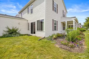 909 Four Seasons Blvd, Aurora, IL 60504 - Photo 23
