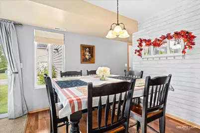 909 Four Seasons Boulevard, Aurora, IL 60504 - Photo 7