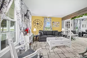 909 Four Seasons Blvd, Aurora, IL 60504 - Photo 3