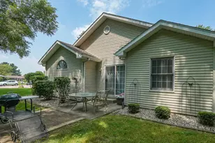 5 Dani Ct, Manteno, IL 60950 - Photo 23