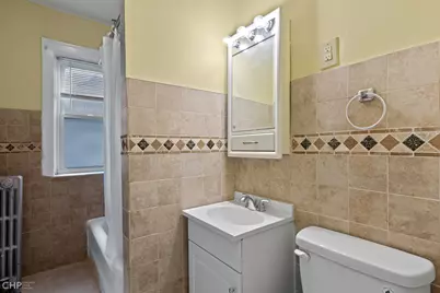 6728 N Bosworth Avenue #1N, Chicago, IL 60626 - Photo 13