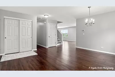 60 S Cornerstone Street, Volo, IL 60020 - Photo 5