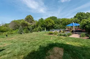 3002 Highland Ct, Winthrop Harbor, IL 60096 - Photo 35