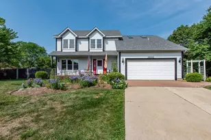 3002 Highland Ct, Winthrop Harbor, IL 60096 - Photo 1