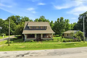 402 W 3rd St, Armington, IL 61721 - Photo 41