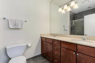 917 N Kingsbury St, Chicago, IL 60610 - Photo 13