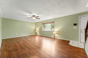 2712 Alton Dr, Champaign, IL 61821 - Photo 11