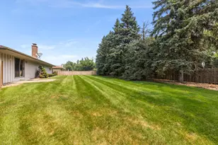 1161 Wakefield Ln, Bartlett, IL 60103 - Photo 21