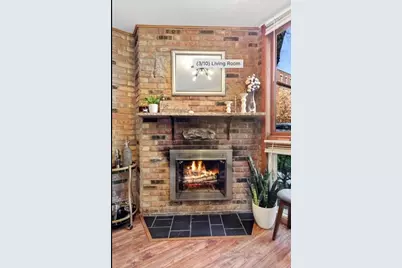 639 W Wellington Avenue #4, Chicago, IL 60657 - Photo 5