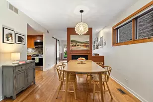 1050 W Webster Ave, Chicago, IL 60614 - Photo 11