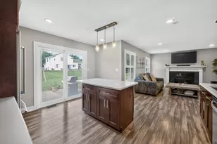 359 Sundance Dr, Bartlett, IL 60103 - Photo 11