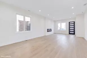 6538 S Kimbark Ave, Chicago, IL 60637 - Photo 3