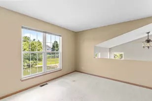 2212 Rossiter Pkwy, Plainfield, IL 60586 - Photo 17