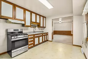 704 E Fourth St, Streator, IL 61364 - Photo 13