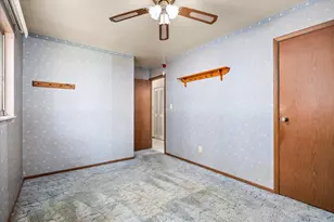704 E Fourth St, Streator, IL 61364 - Photo 23