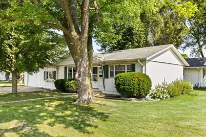 704 E 4th Street, Streator, IL 61364 - Photo 3
