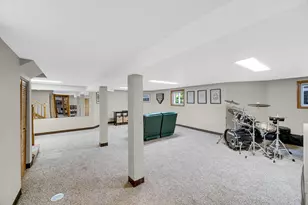 729 N Grove Ave, Oak Park, IL 60302 - Photo 29