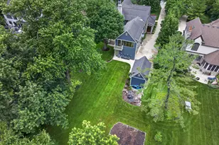 6421 Bentley Ave, Willowbrook, IL 60527 - Photo 47