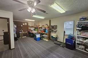 311 S Sycamore St, Keenes, IL 62851 - Photo 27