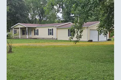 311 S Sycamore Street, Keenes, IL 62851 - Photo 1
