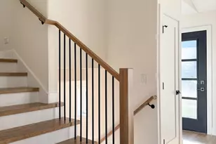 703 N Gibbons Ave, Arlington Heights, IL 60004 - Photo 5