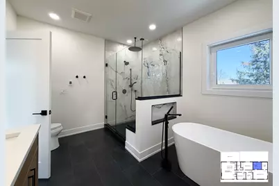 703 N Gibbons Avenue, Arlington Heights, IL 60004 - Photo 7