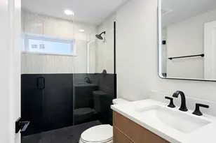703 N Gibbons Ave, Arlington Heights, IL 60004 - Photo 17
