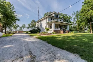 467 N 42nd Rd, Mendota, IL 61342 - Photo 39