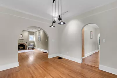 1105 W Green Street, Champaign, IL 61821 - Photo 7