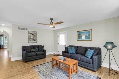 1105 W Green Street, Champaign, IL 61821 - Photo 17