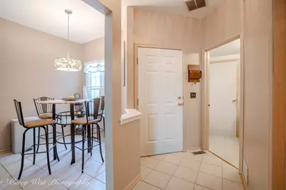 163 N Barton Trail, Batavia, IL 60510 - Photo 5