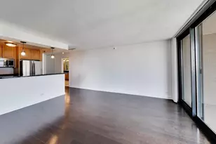 3660 N Lake Shore Dr, Chicago, IL 60613 - Photo 5