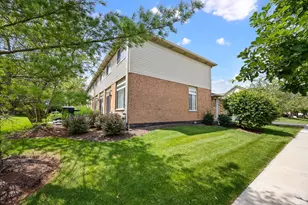 1644 Windward Ave, Naperville, IL 60563 - Photo 23