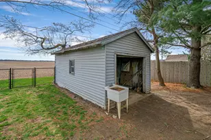 924 Suzy St, Sandwich, IL 60548 - Photo 47